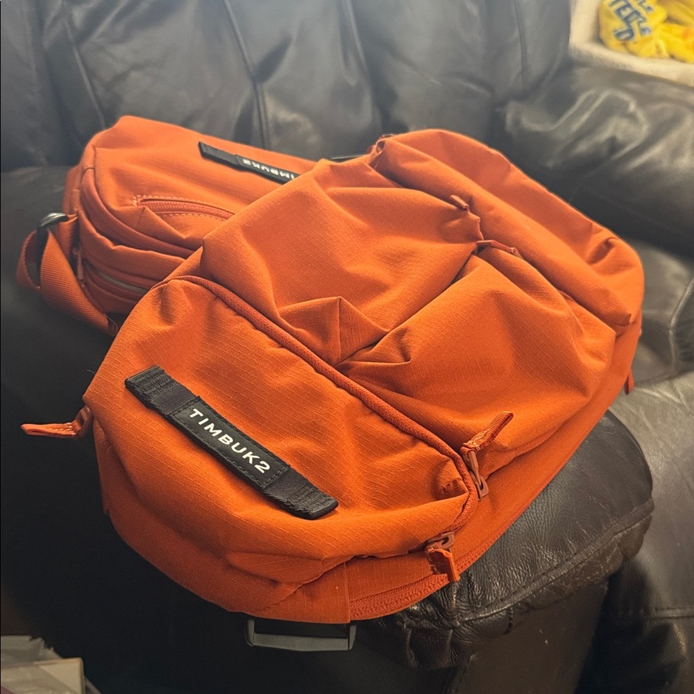 Timbuk2 Flight Crossbody sling and Flight Crossbody satchel, Orange Belt Bags - Picture 10 of 10